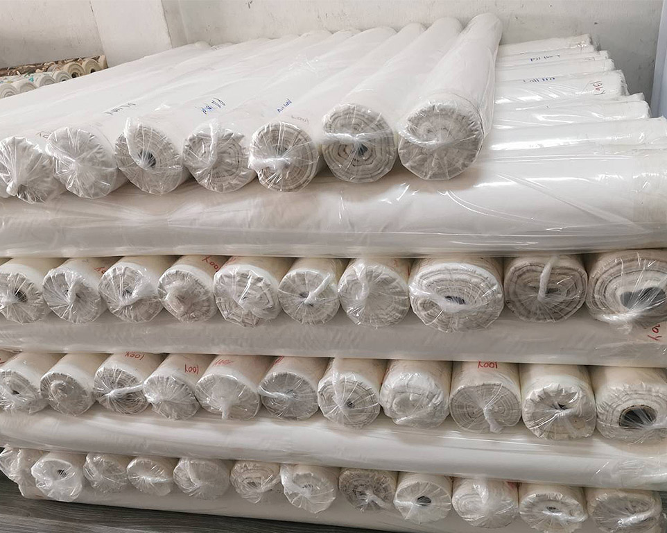 ผ้าร่มTaffita 70 D เคลือบขาว, ผ้ากันน้ำTaffita 70 D เคลือบขาว, ผ้าสต๊อกTaffita 70 D เคลือบขาว